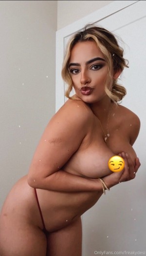 freakydesi Nude OnlyFans Photos #10