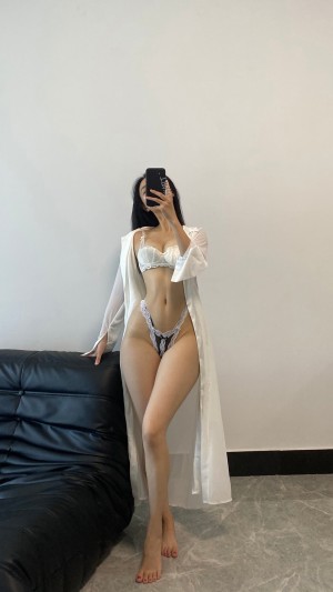 qiaoniuTT qiaoniu Nude OnlyFans Photos #15