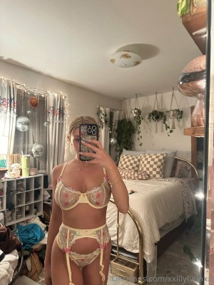 xxsarabrooksxx sarabrooks444 xxlilylynnx Nude OnlyFans Photos #2