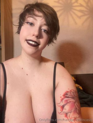 hardgoreprincess Gore Princess RoboXIsLoX Nude OnlyFans Photos #13