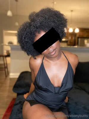 Ebony Butts PastaToots Nude OnlyFans Photos #4